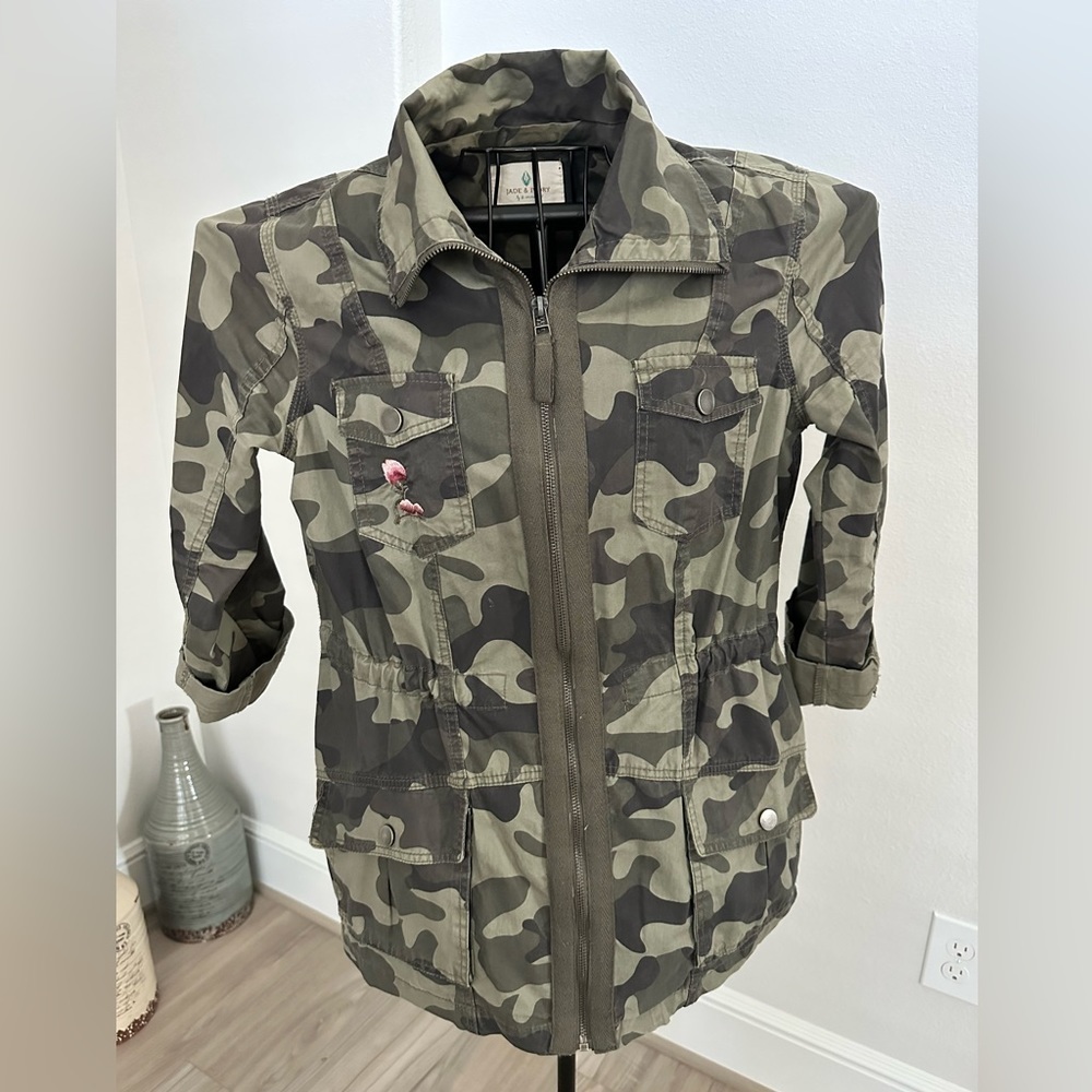 Jade & Ivory Floral Embroidery Camouflage Camo Jacket